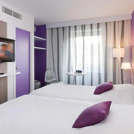 Ibis Styles Grenoble Centre Gare Hotel Exterior photo